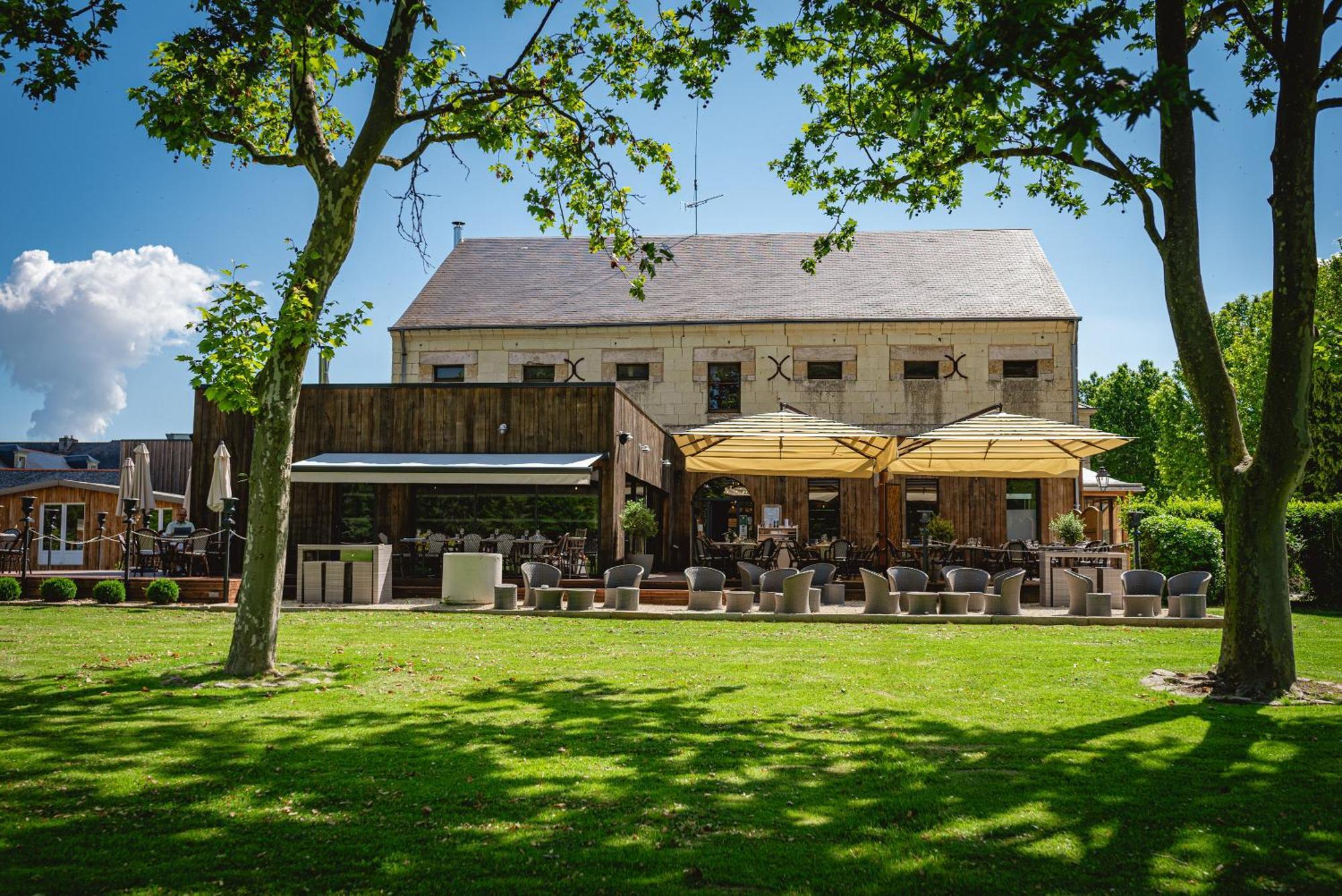 Hotel Domaine De Roiffé